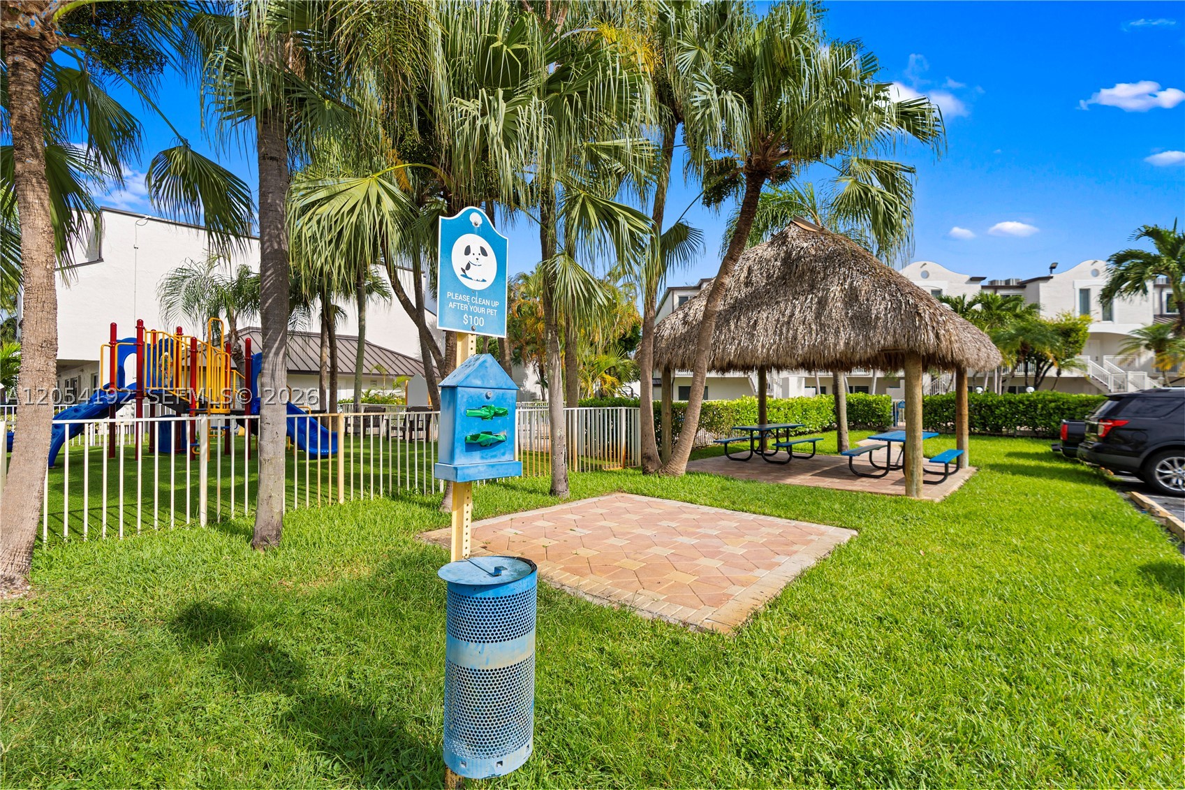 CORAL POINTE TOWNHOMES CO - Residential