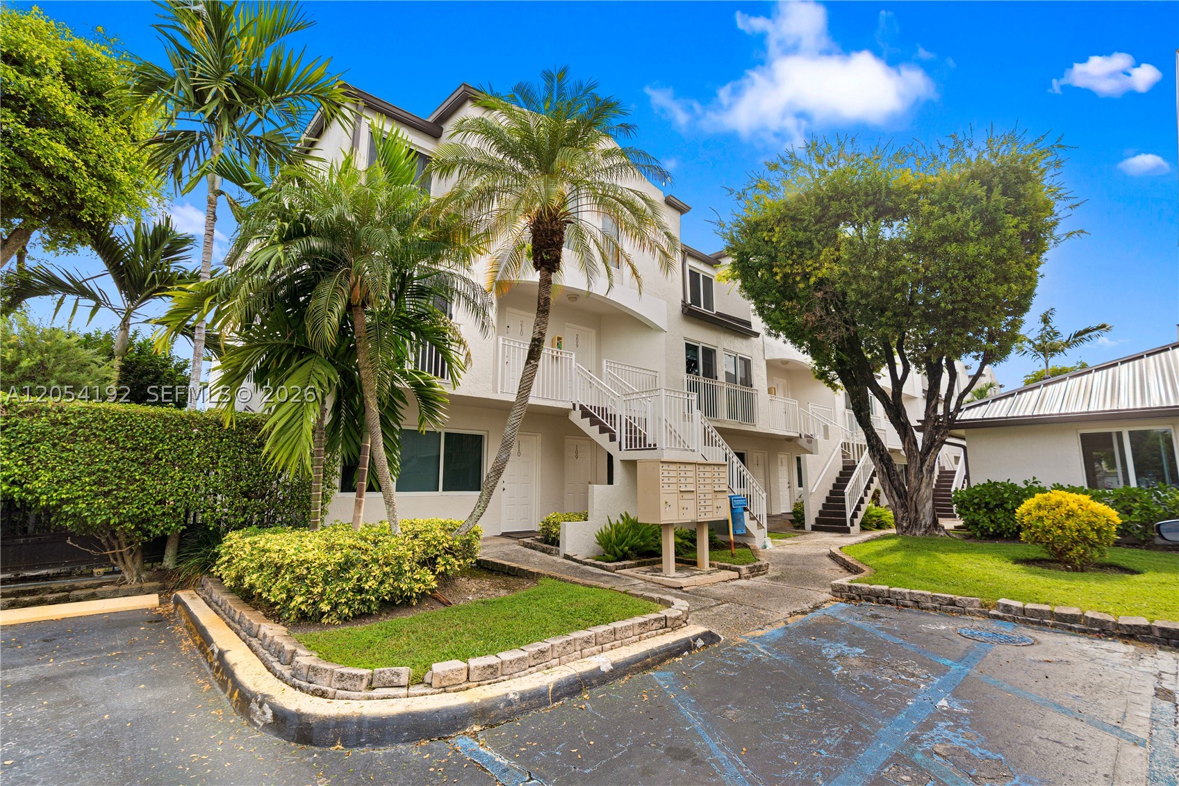 CORAL POINTE TOWNHOMES CO - Residential