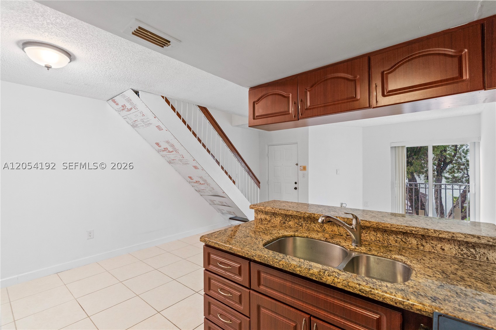CORAL POINTE TOWNHOMES CO - Residential