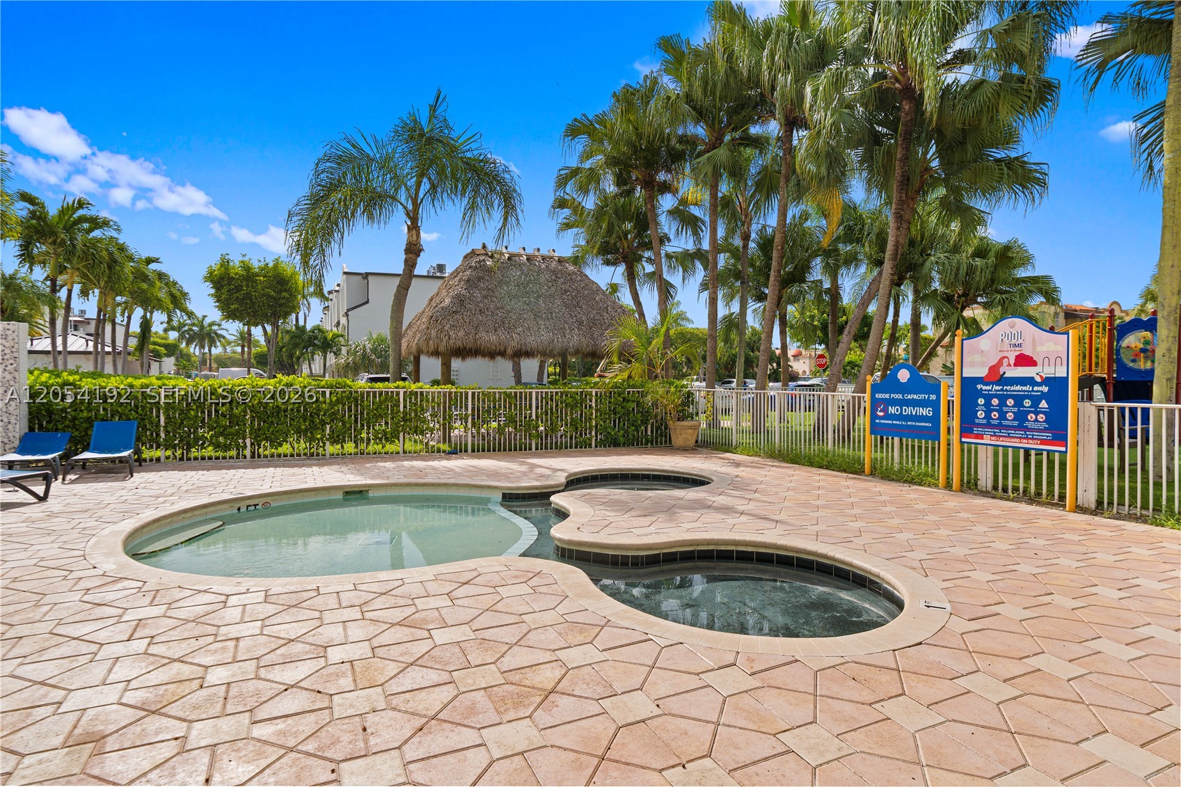 CORAL POINTE TOWNHOMES CO - Residential