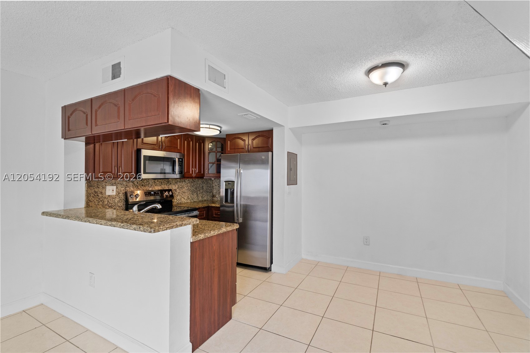 CORAL POINTE TOWNHOMES CO - Residential