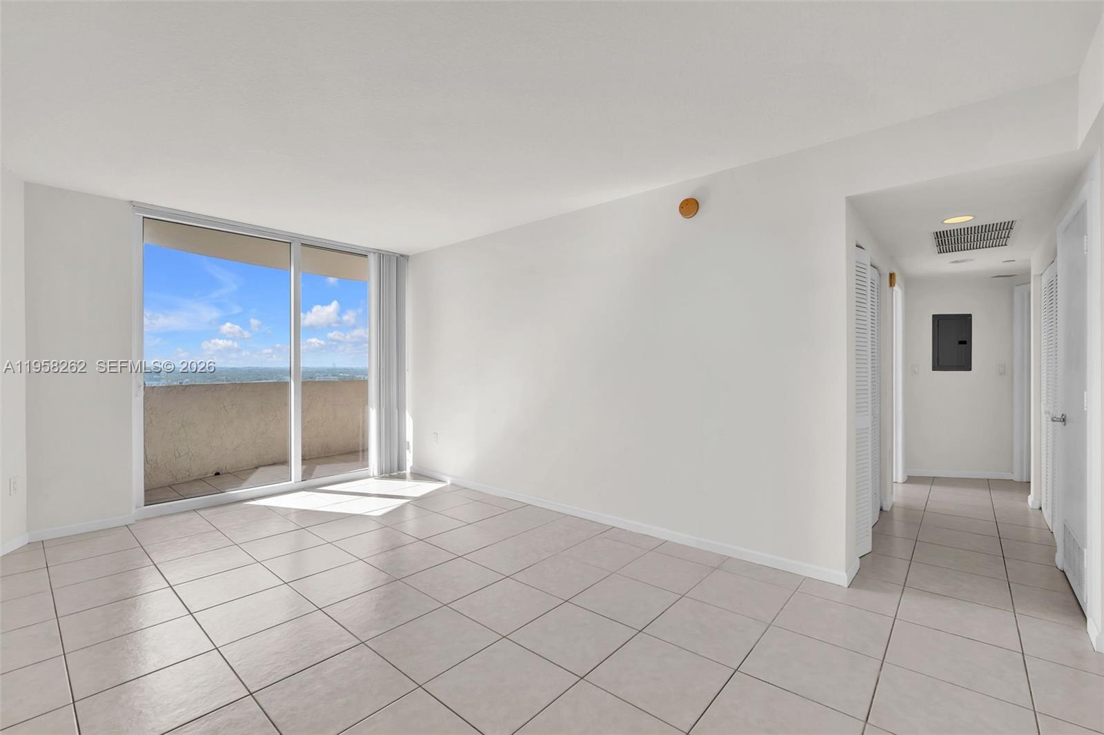 TURNBERRY ON THE GREEN - Residential