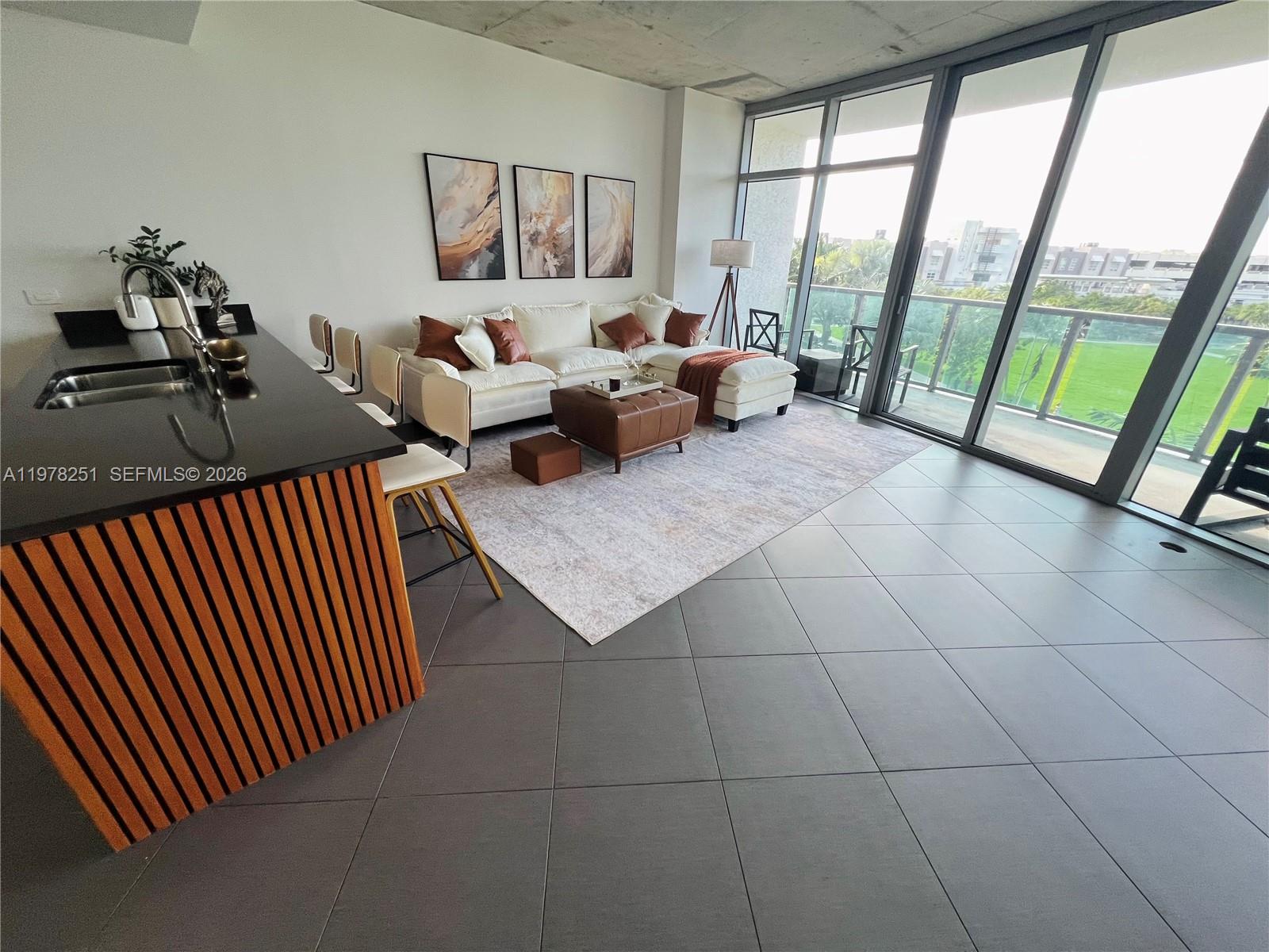 FOUR MIDTOWN MIAMI CONDO - Residential Lease