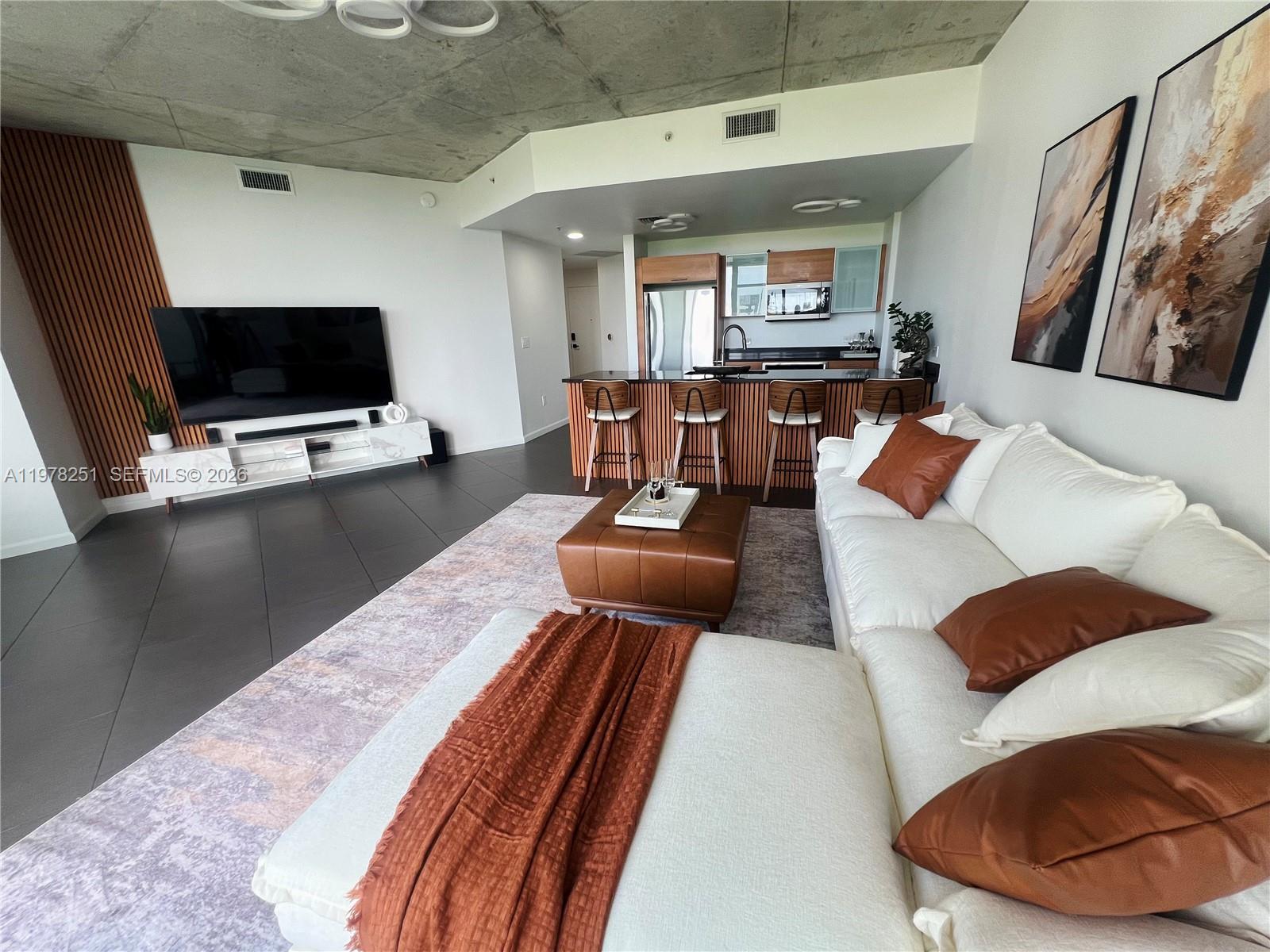 FOUR MIDTOWN MIAMI CONDO - Residential Lease