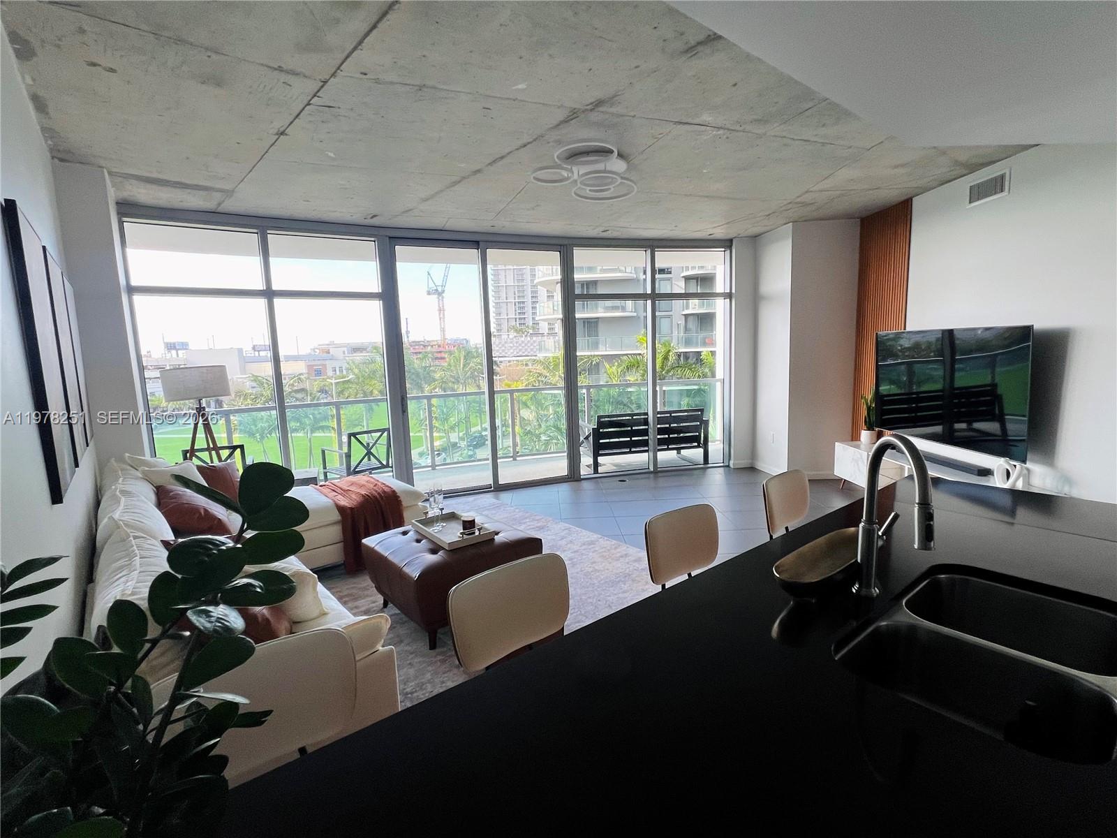 FOUR MIDTOWN MIAMI CONDO - Residential Lease