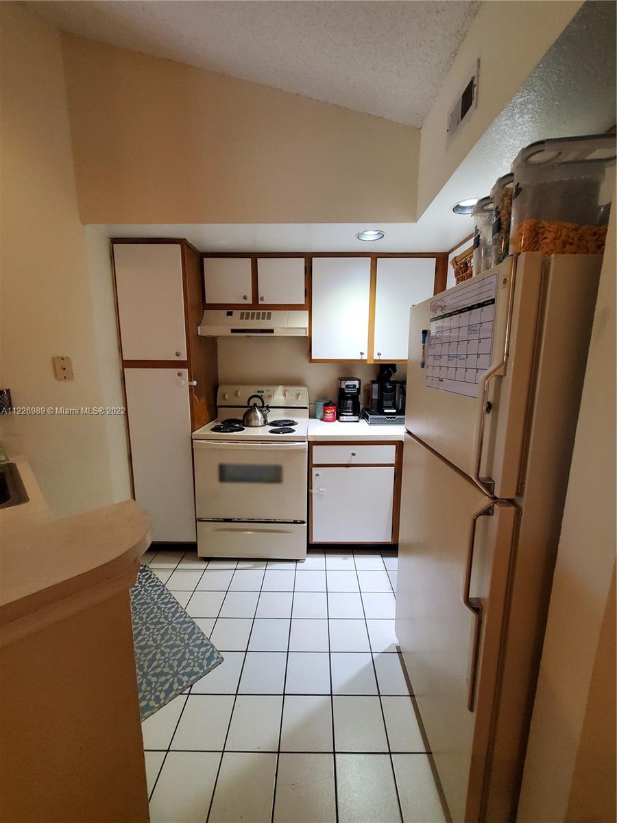 ISLES AT LAGO MAR CONDO - Residential