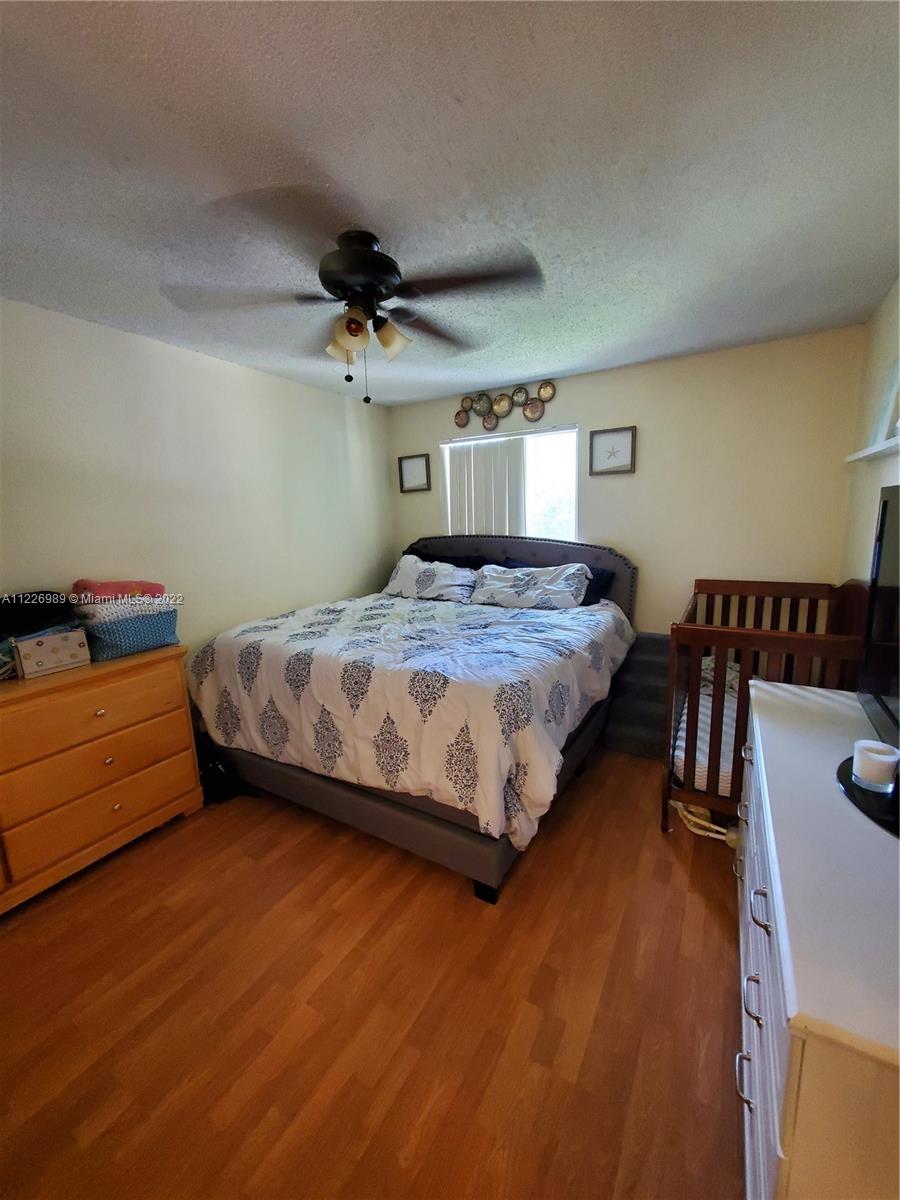 ISLES AT LAGO MAR CONDO - Residential