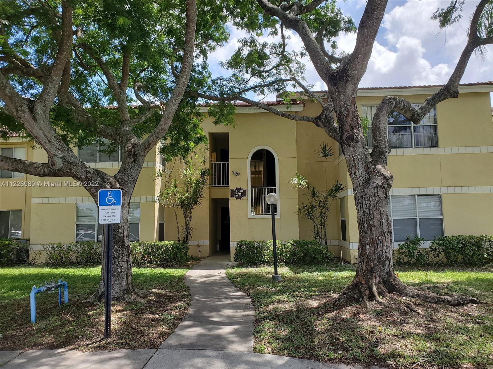 ISLES AT LAGO MAR CONDO - Residential