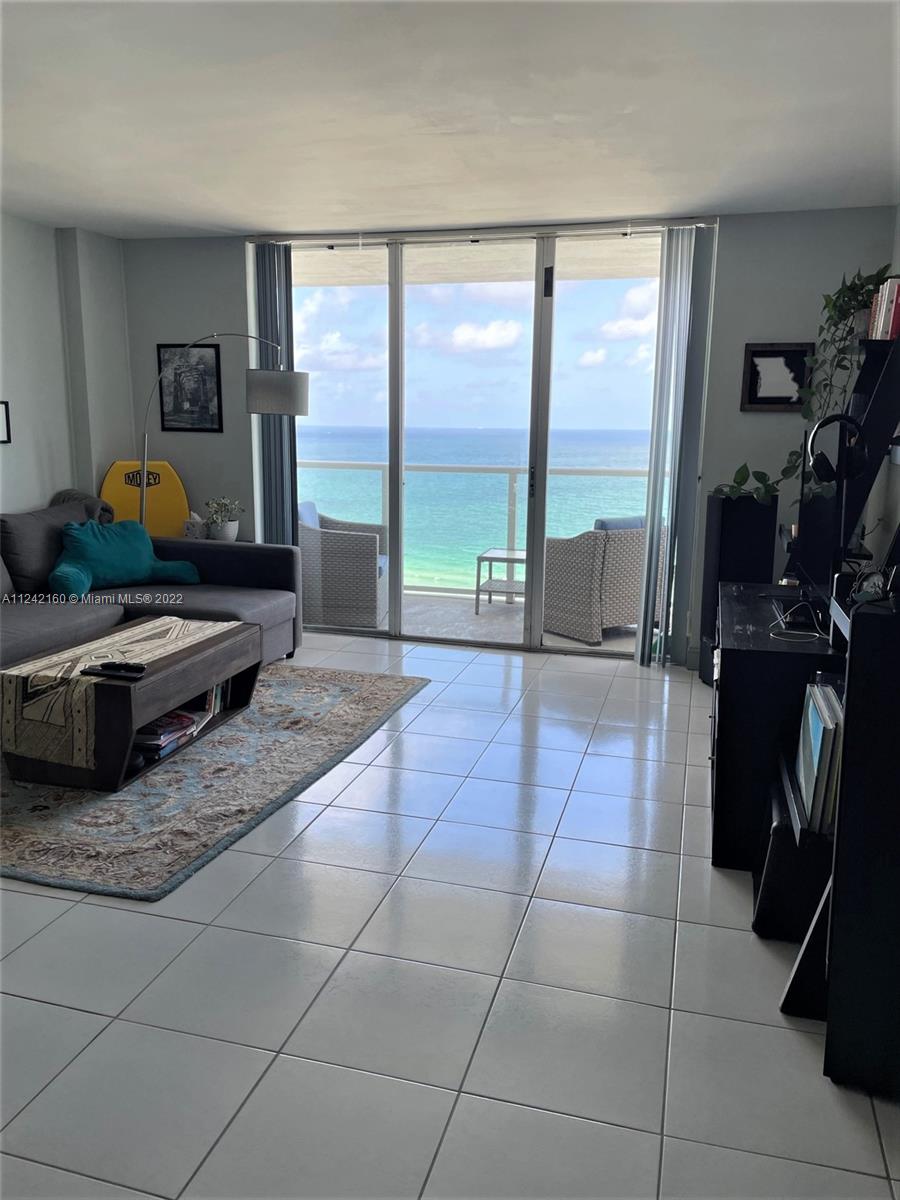 ARLEN BEACH CONDO - Residential