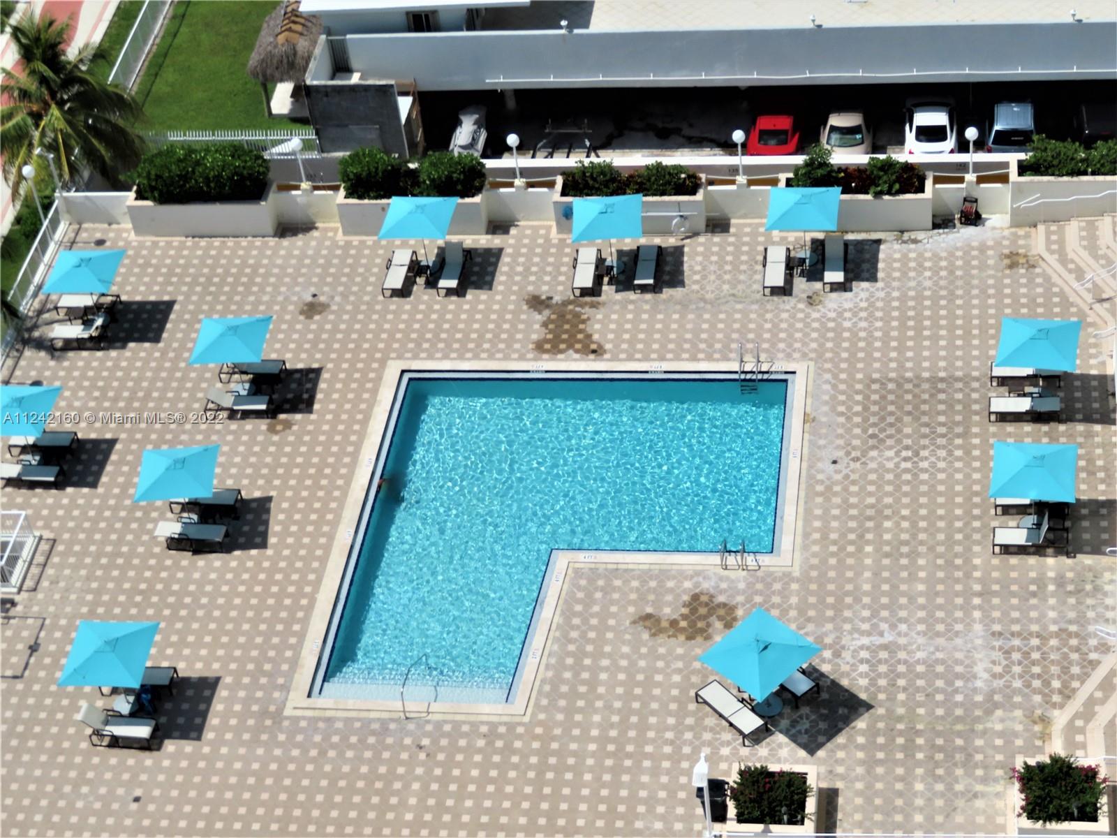 ARLEN BEACH CONDO - Residential