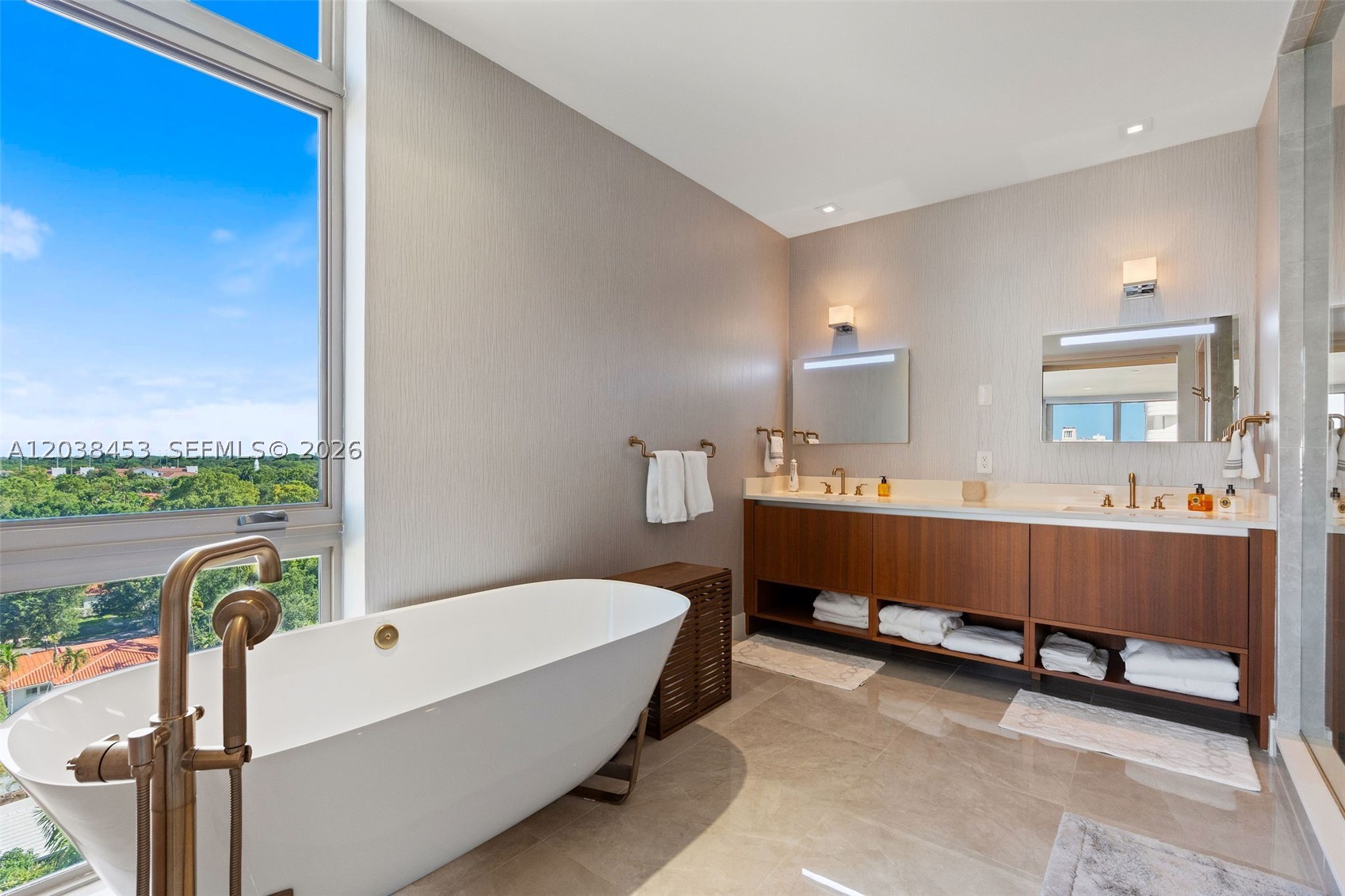CORAL GABLES BILTMORE SEC - Residential