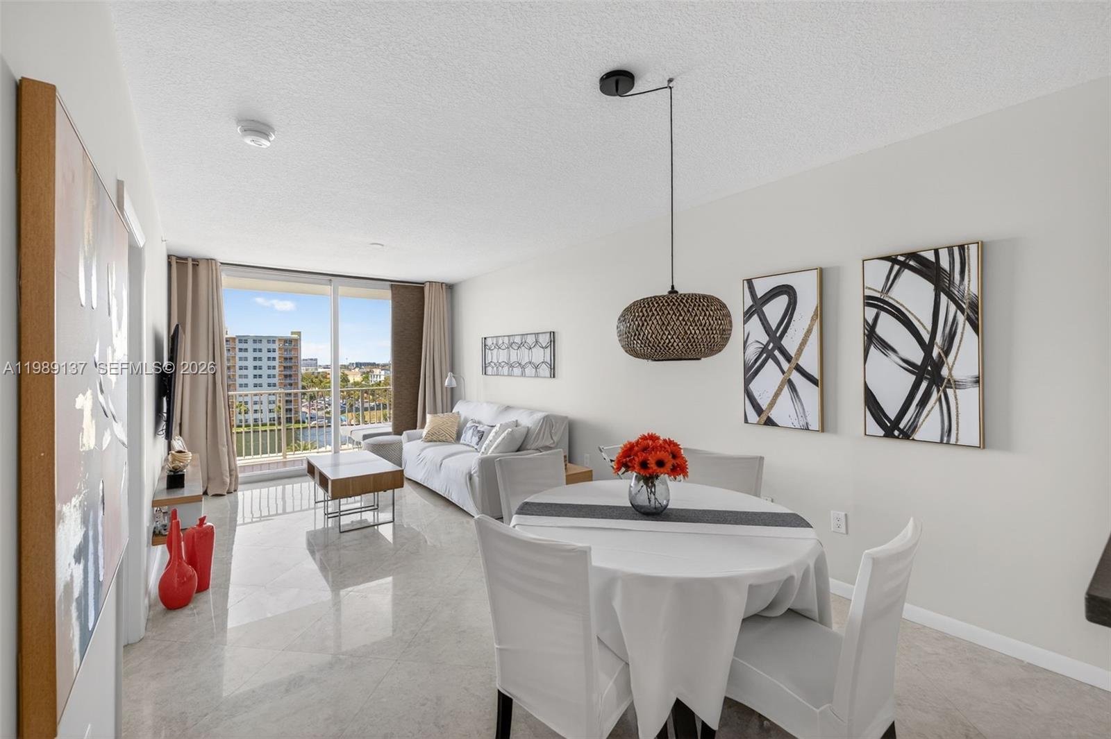 TIDES AT BRIDGESIDE SQUAR - Residential