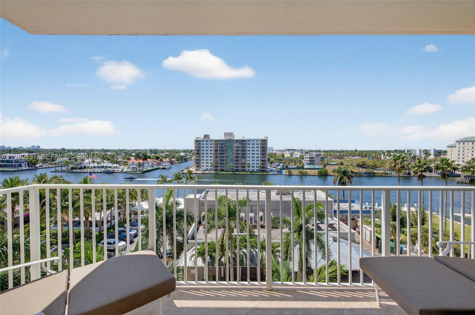 TIDES AT BRIDGESIDE SQUAR - Residential