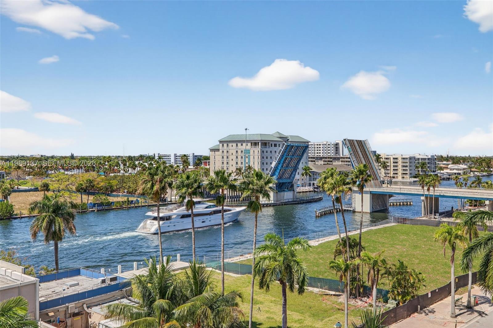 TIDES AT BRIDGESIDE SQUAR - Residential
