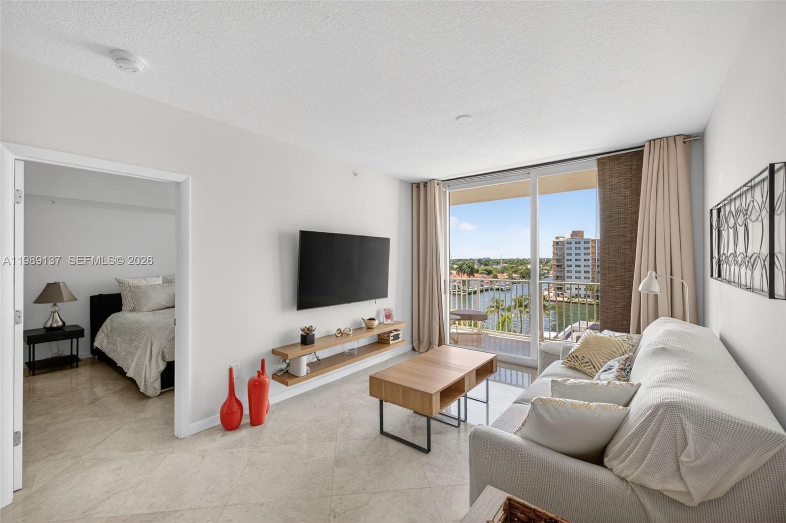 TIDES AT BRIDGESIDE SQUAR - Residential