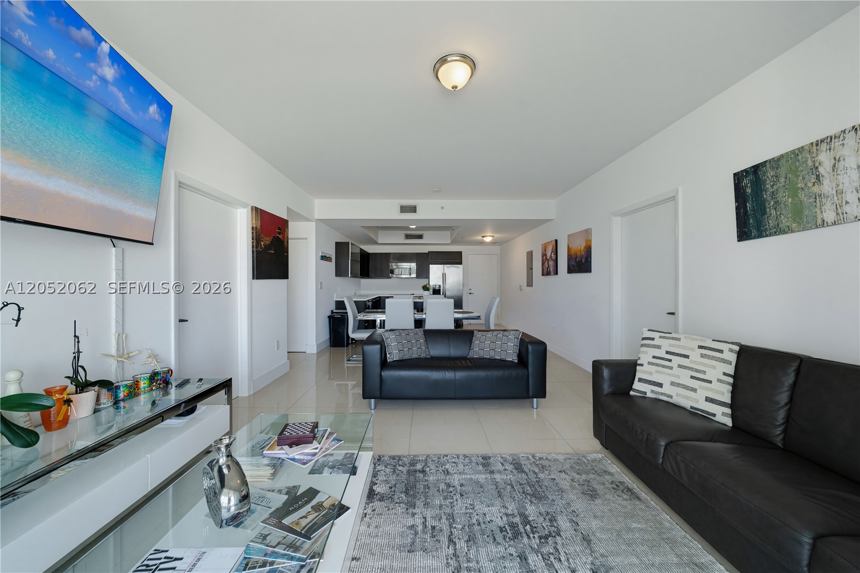 IVY CONDO - Residential Lease