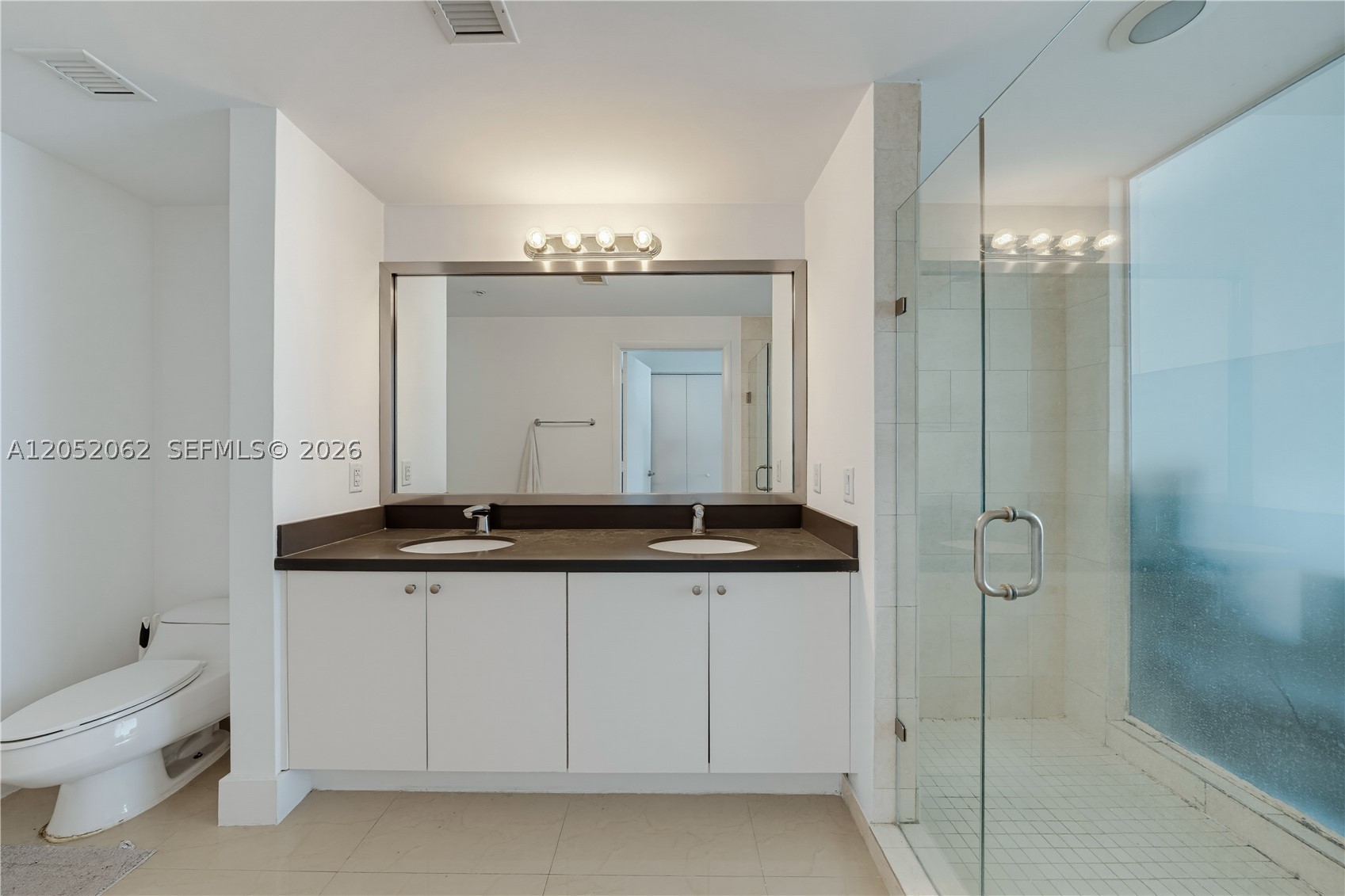 IVY CONDO - Residential Lease