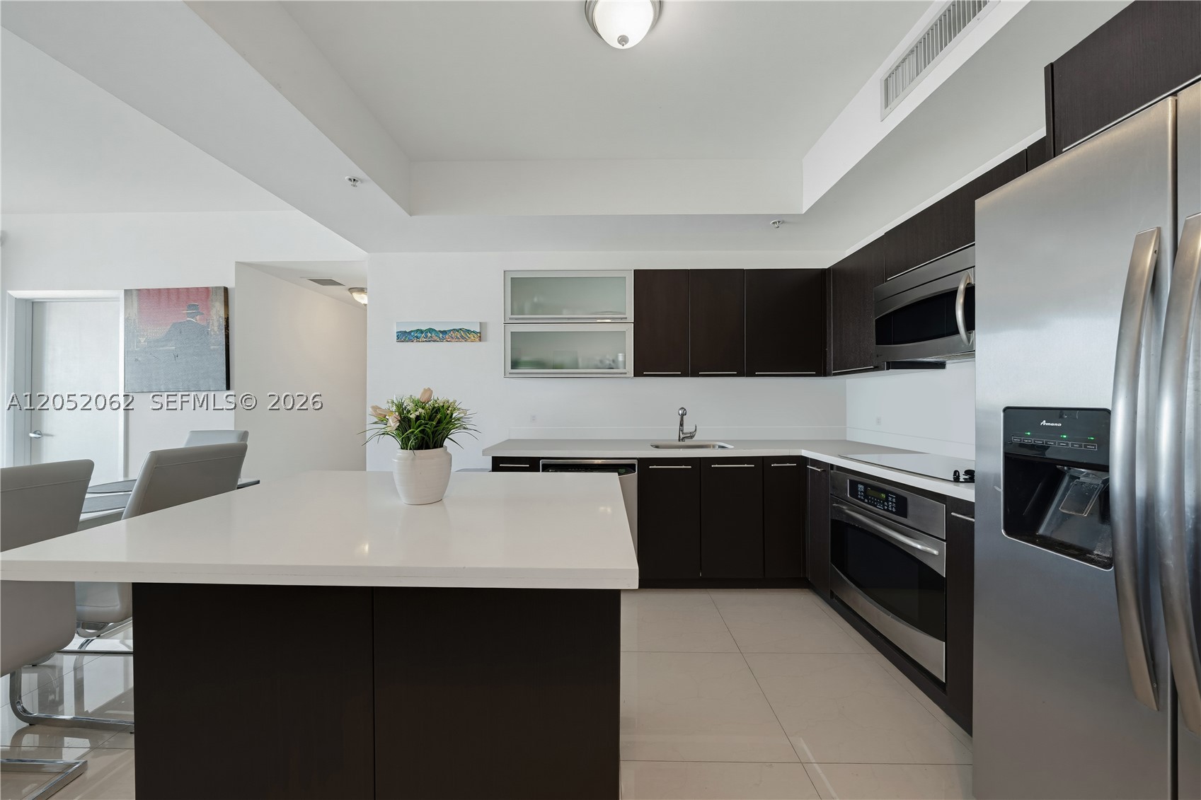 IVY CONDO - Residential Lease