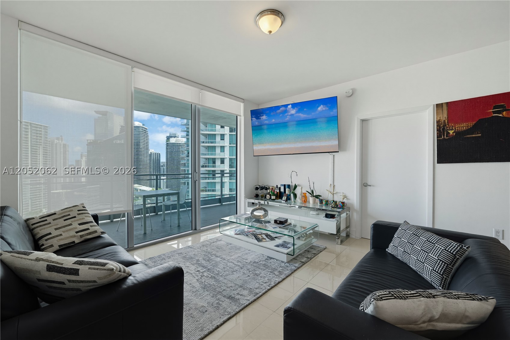 IVY CONDO - Residential Lease