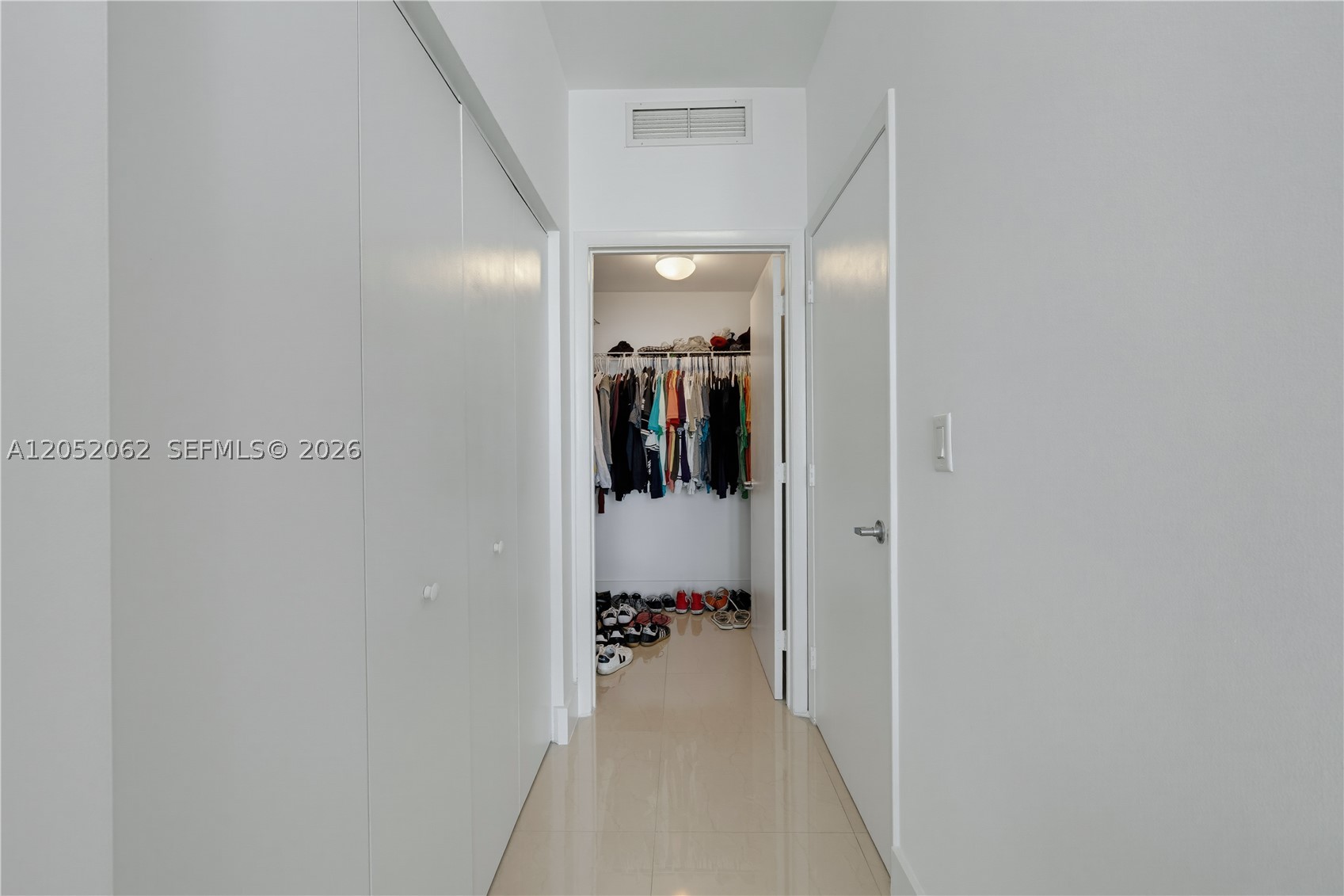 IVY CONDO - Residential Lease