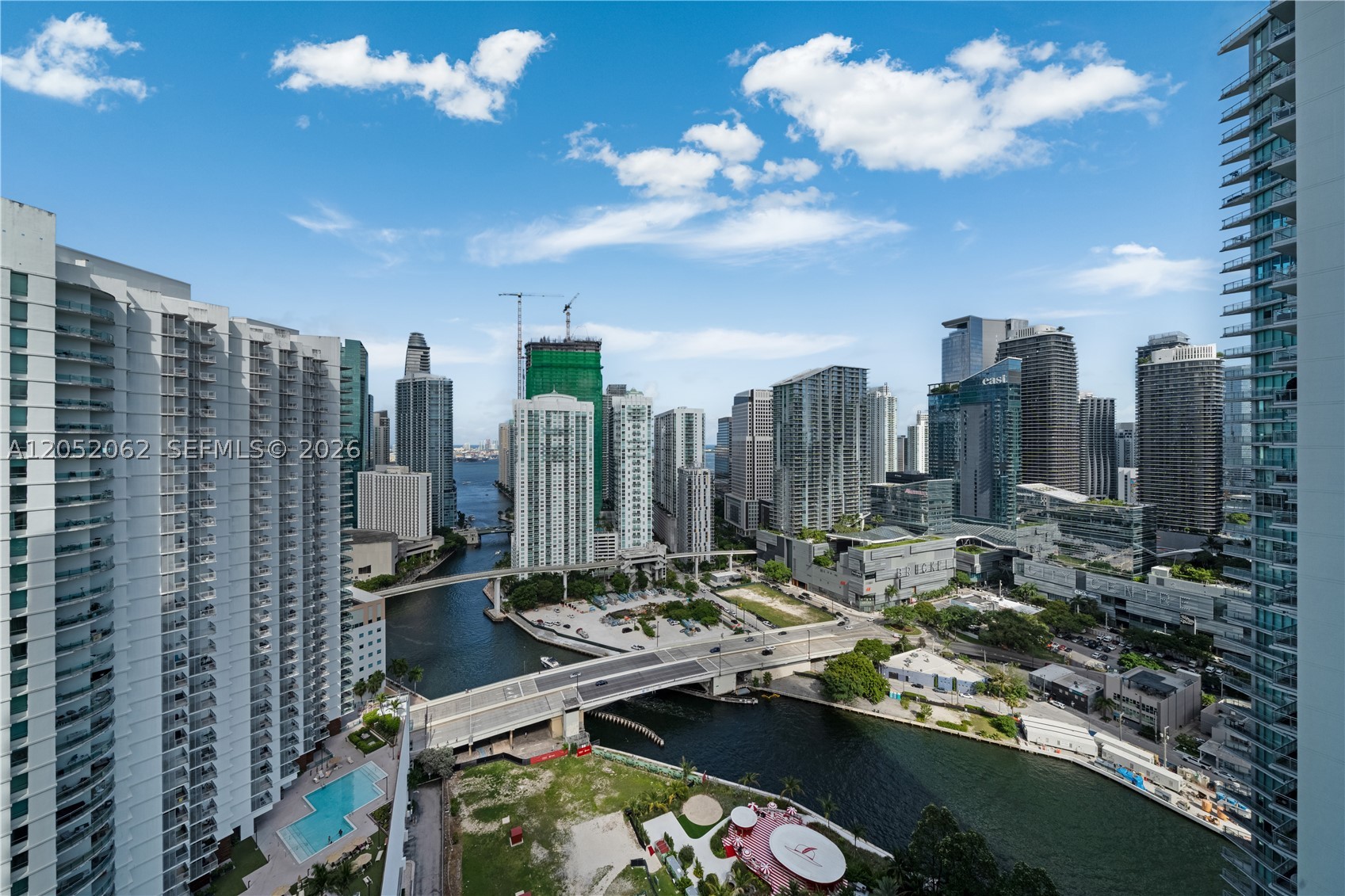 IVY CONDO - Residential Lease