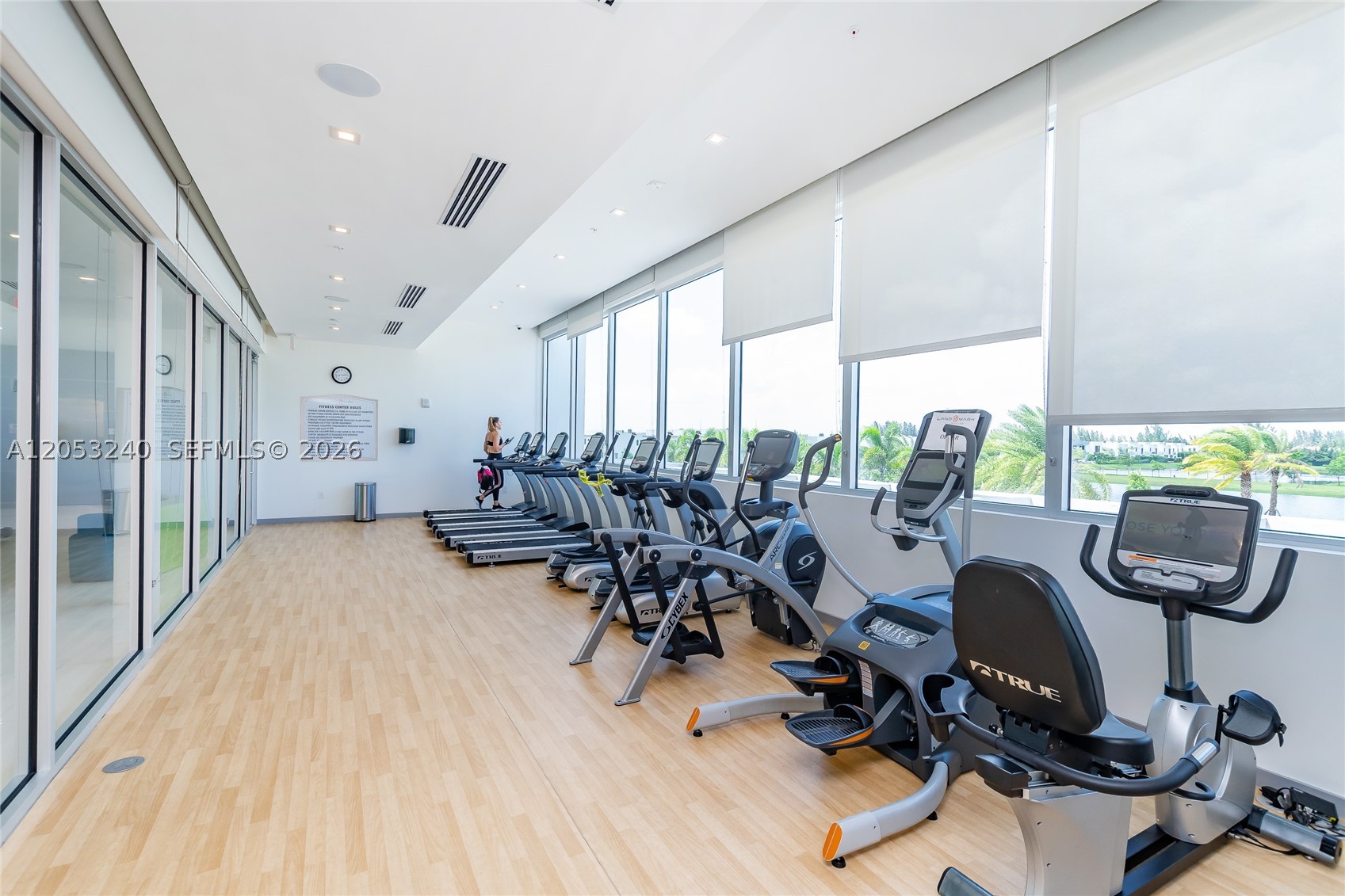 LANDMARK AT DORAL CONDO - Residential