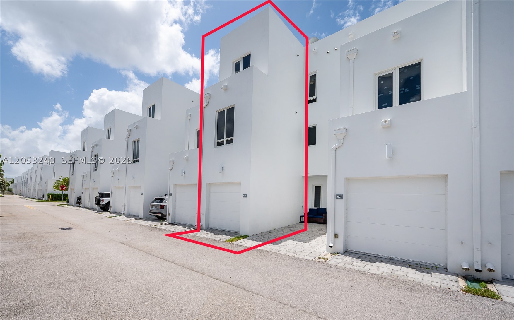 LANDMARK AT DORAL CONDO - Residential