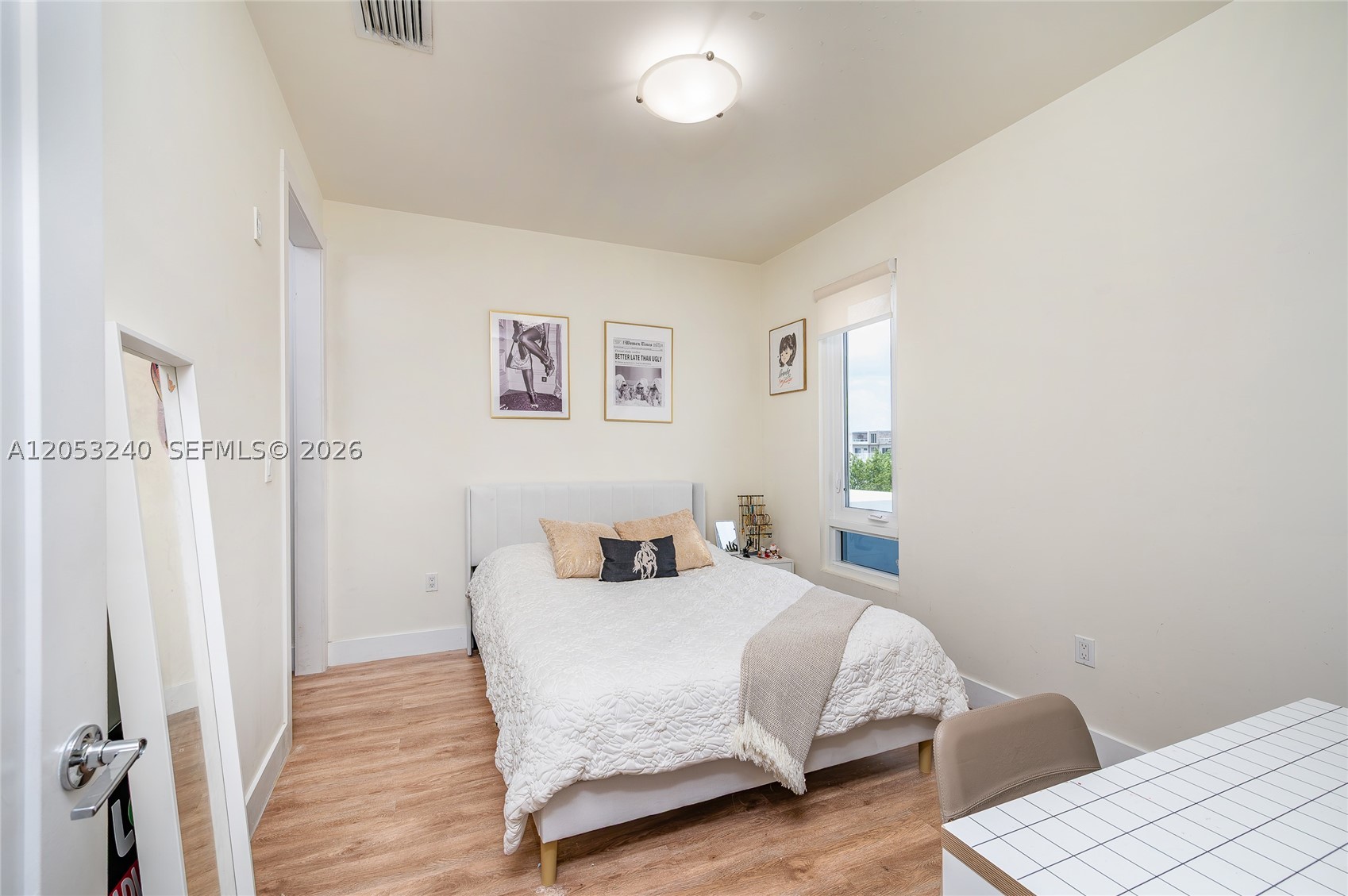 LANDMARK AT DORAL CONDO - Residential