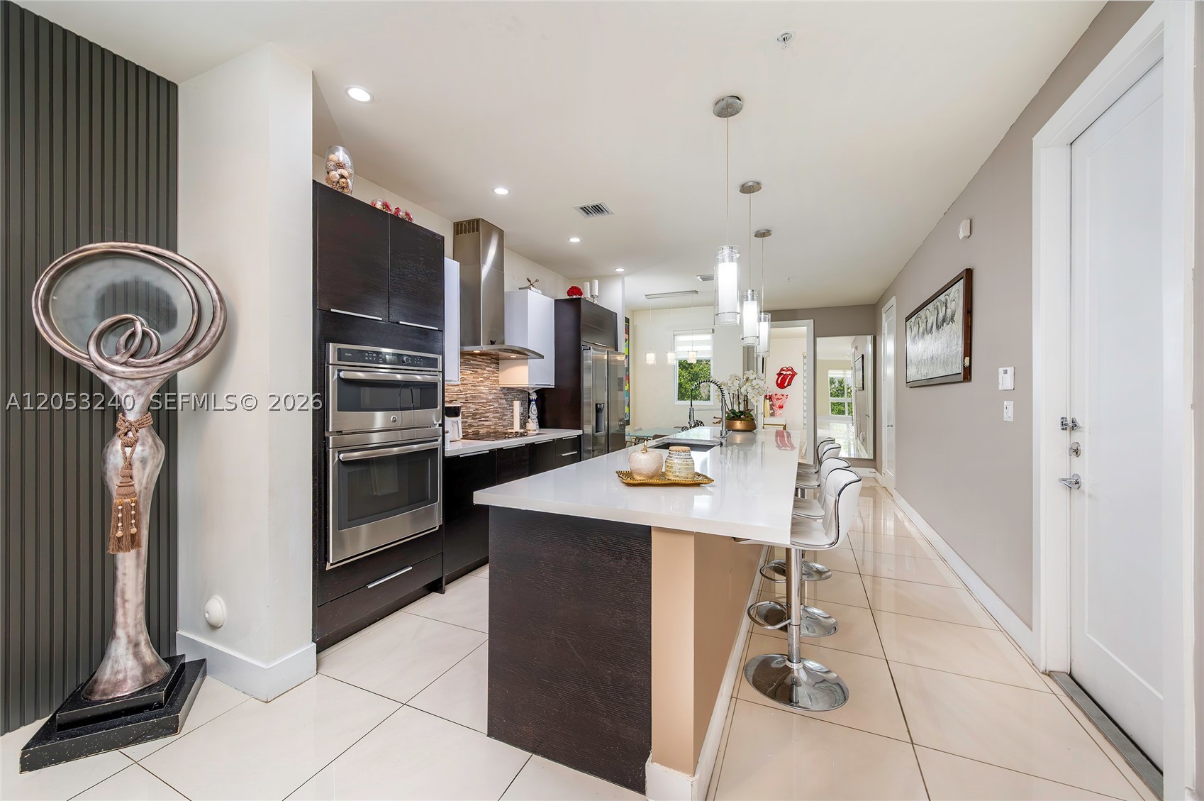 LANDMARK AT DORAL CONDO - Residential