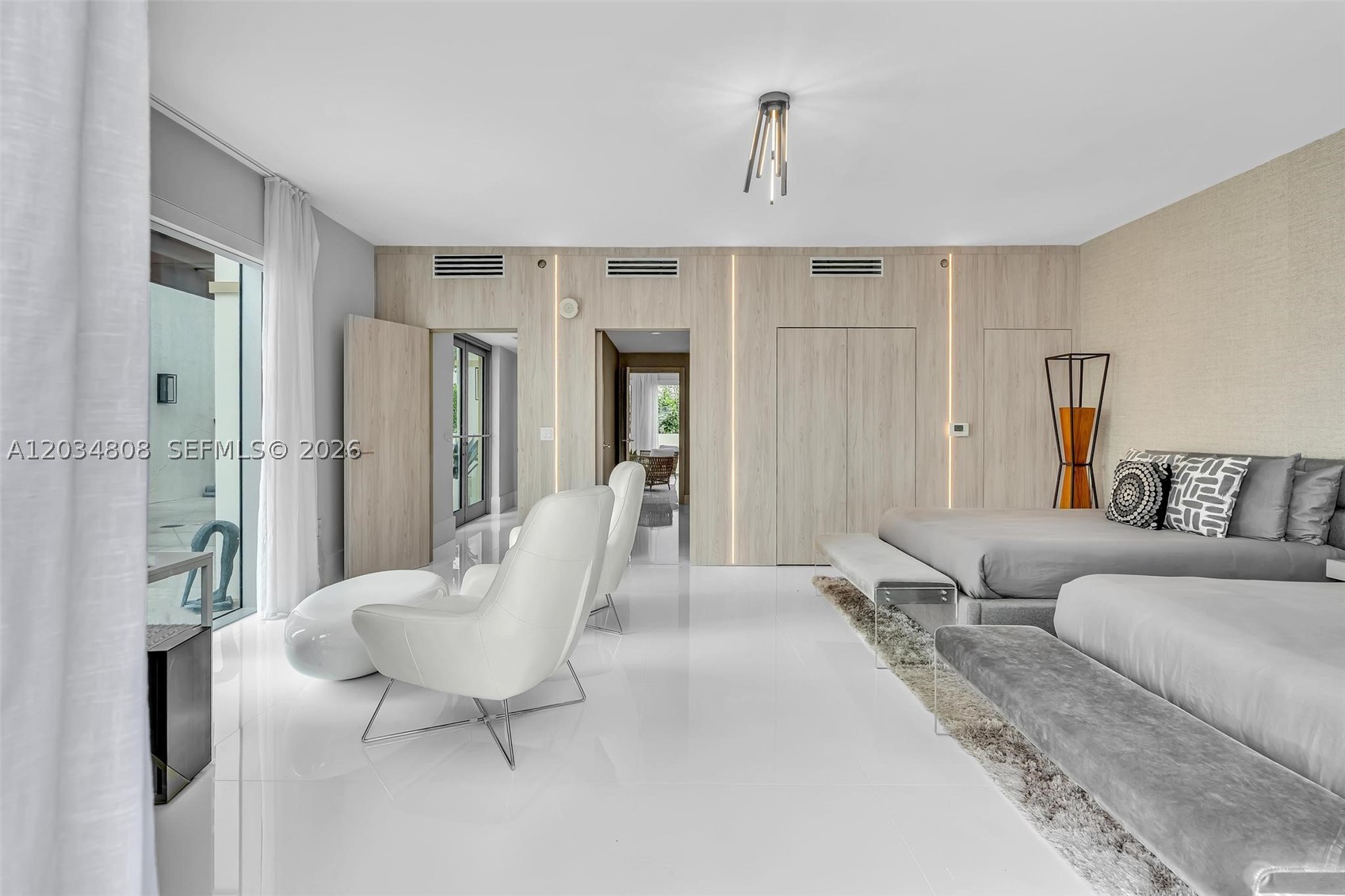 PARQUE TOWERS CONDO - Residential