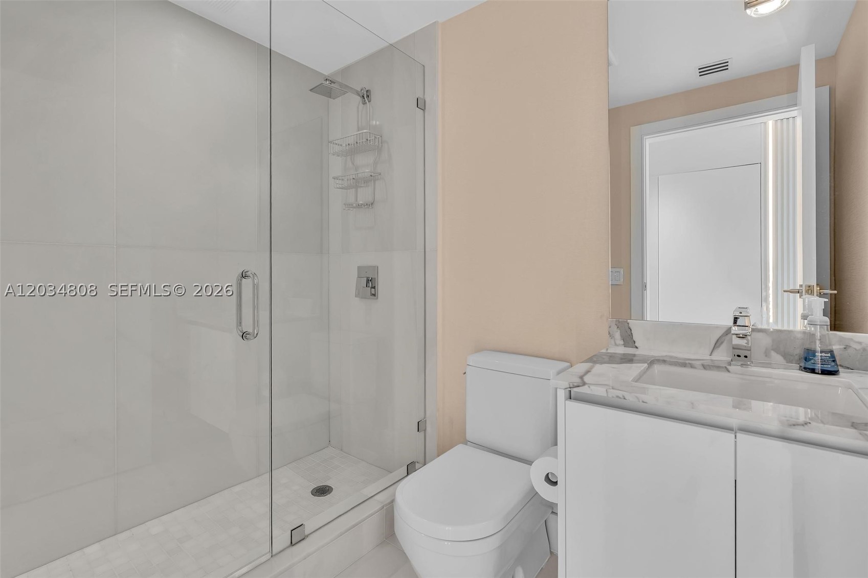 PARQUE TOWERS CONDO - Residential