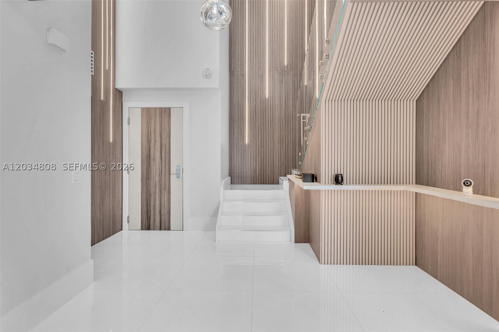 PARQUE TOWERS CONDO - Residential