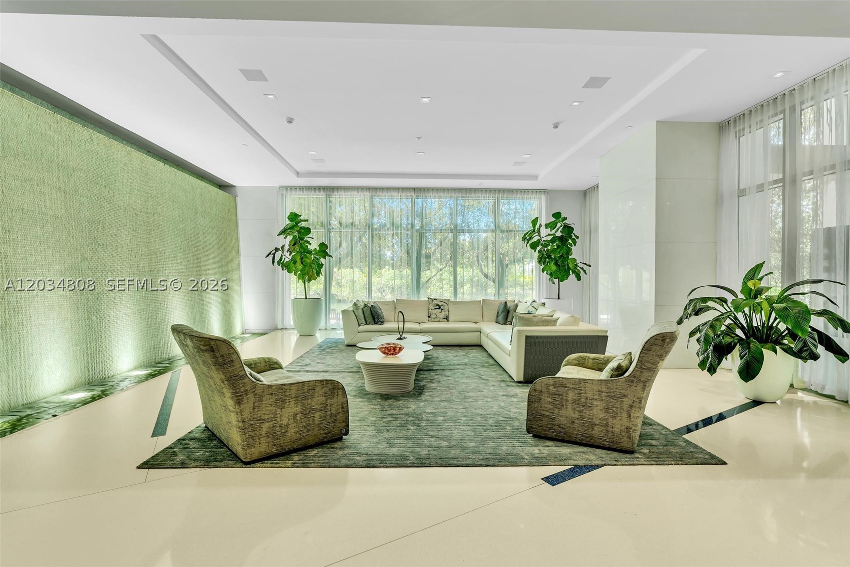 PARQUE TOWERS CONDO - Residential