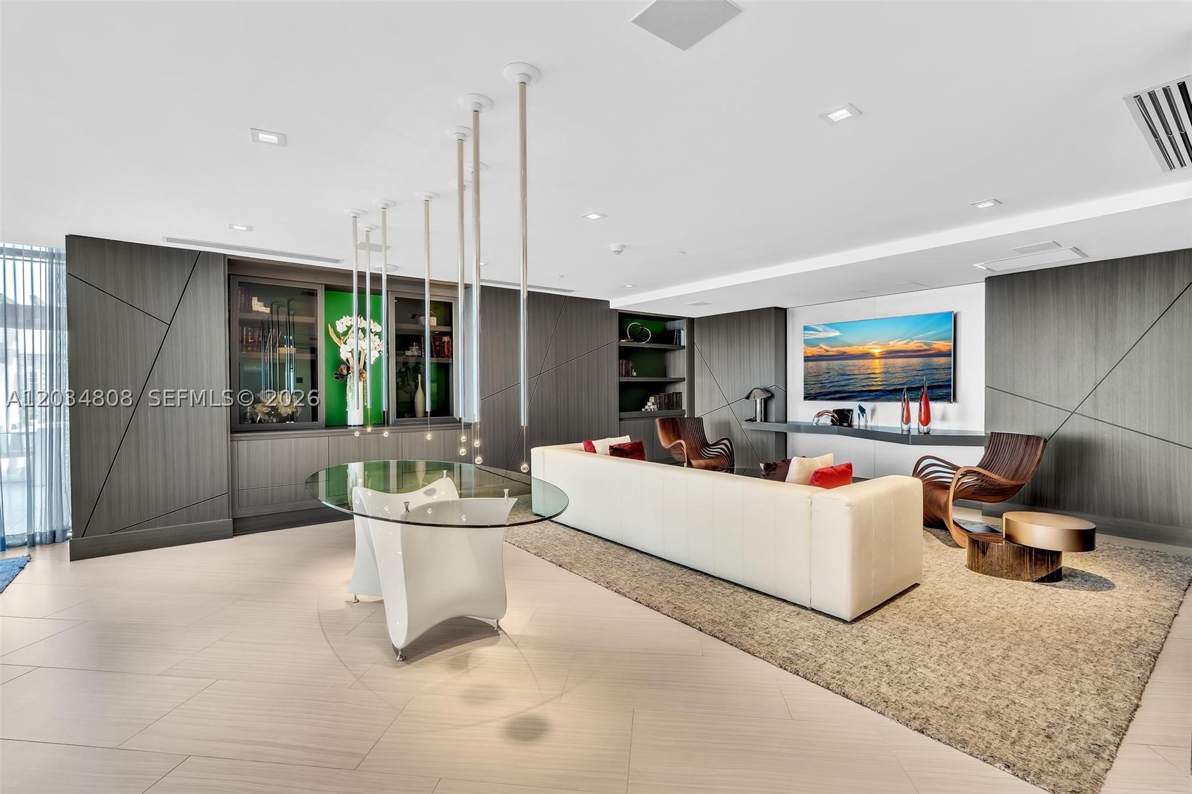 PARQUE TOWERS CONDO - Residential