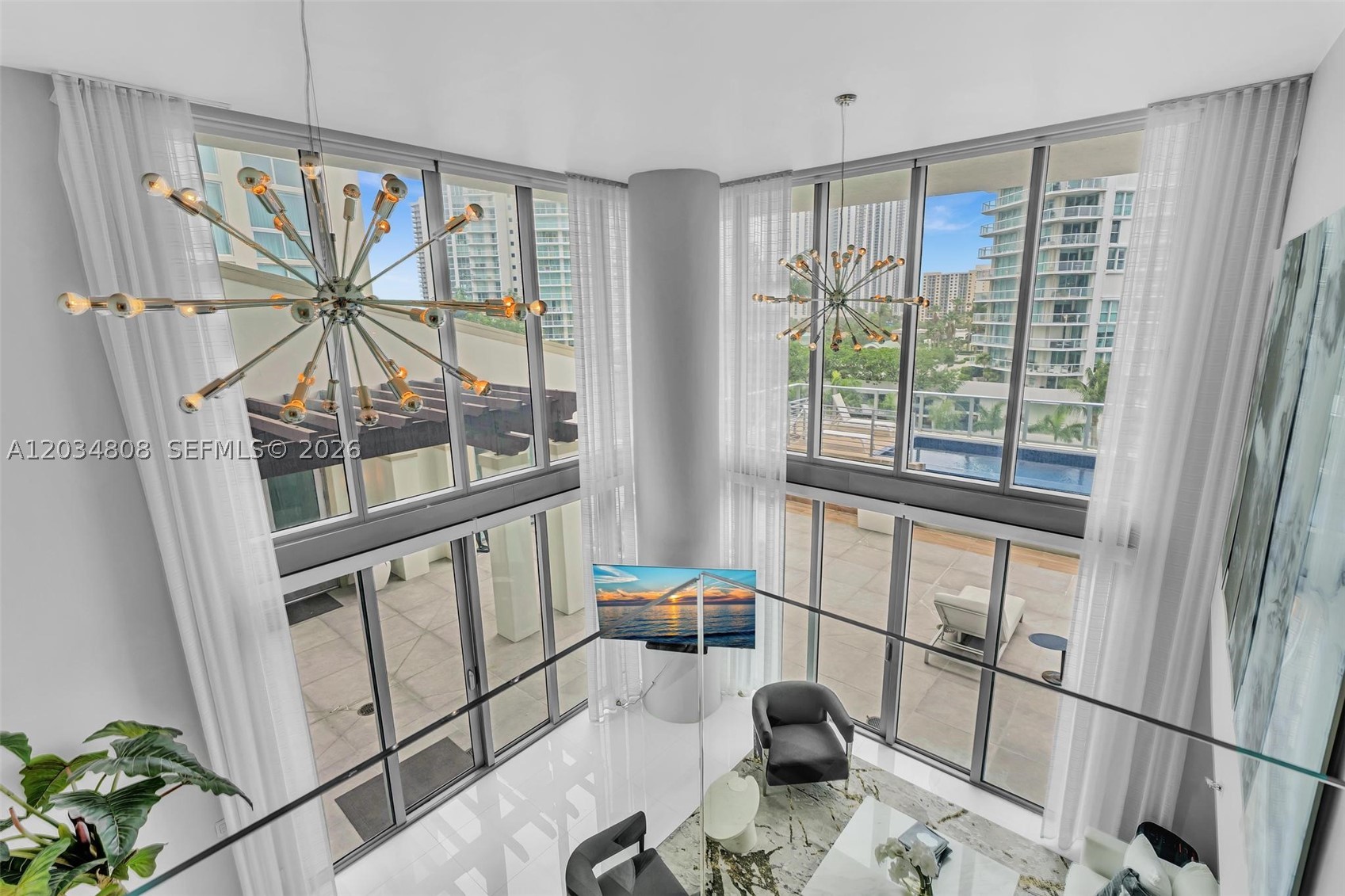 PARQUE TOWERS CONDO - Residential