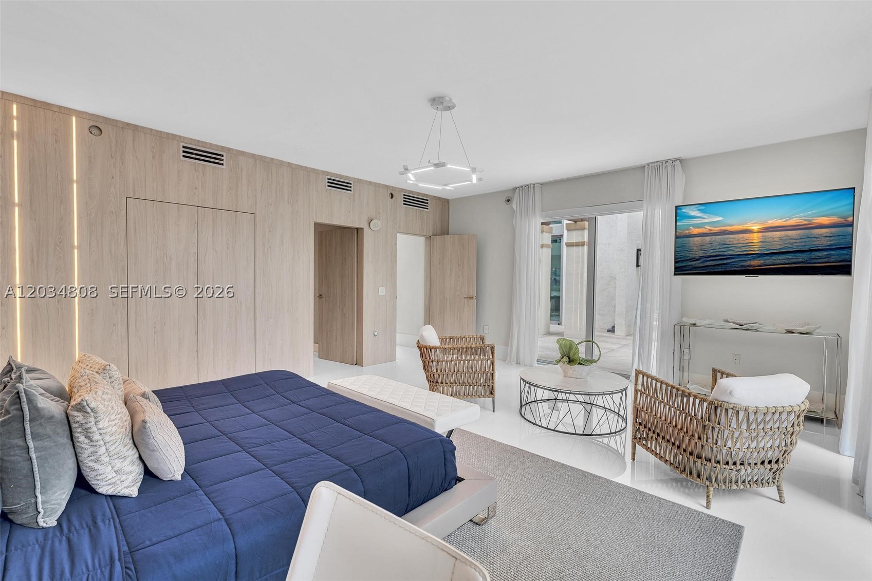 PARQUE TOWERS CONDO - Residential