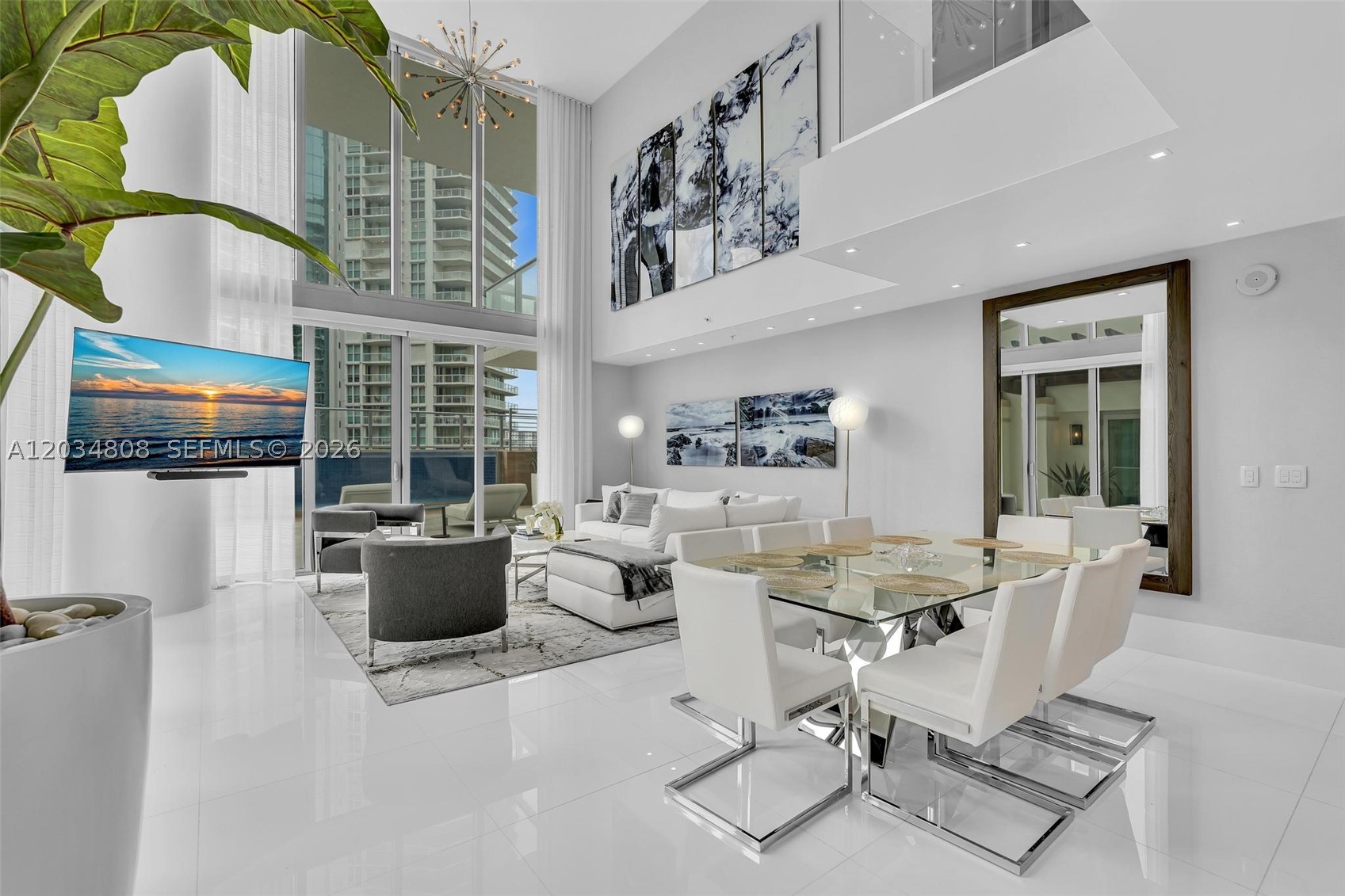 PARQUE TOWERS CONDO - Residential