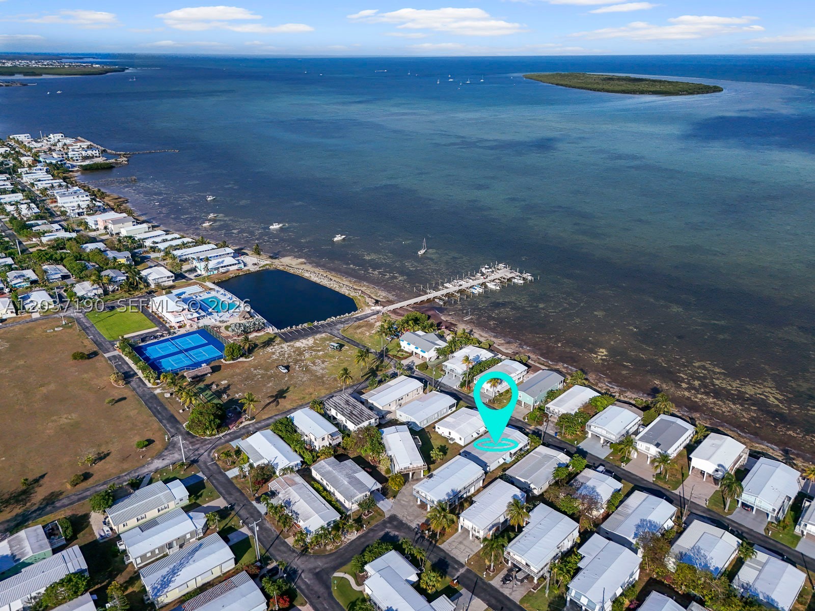 SILVER SHORES MOBILE HOME - Residential Lease