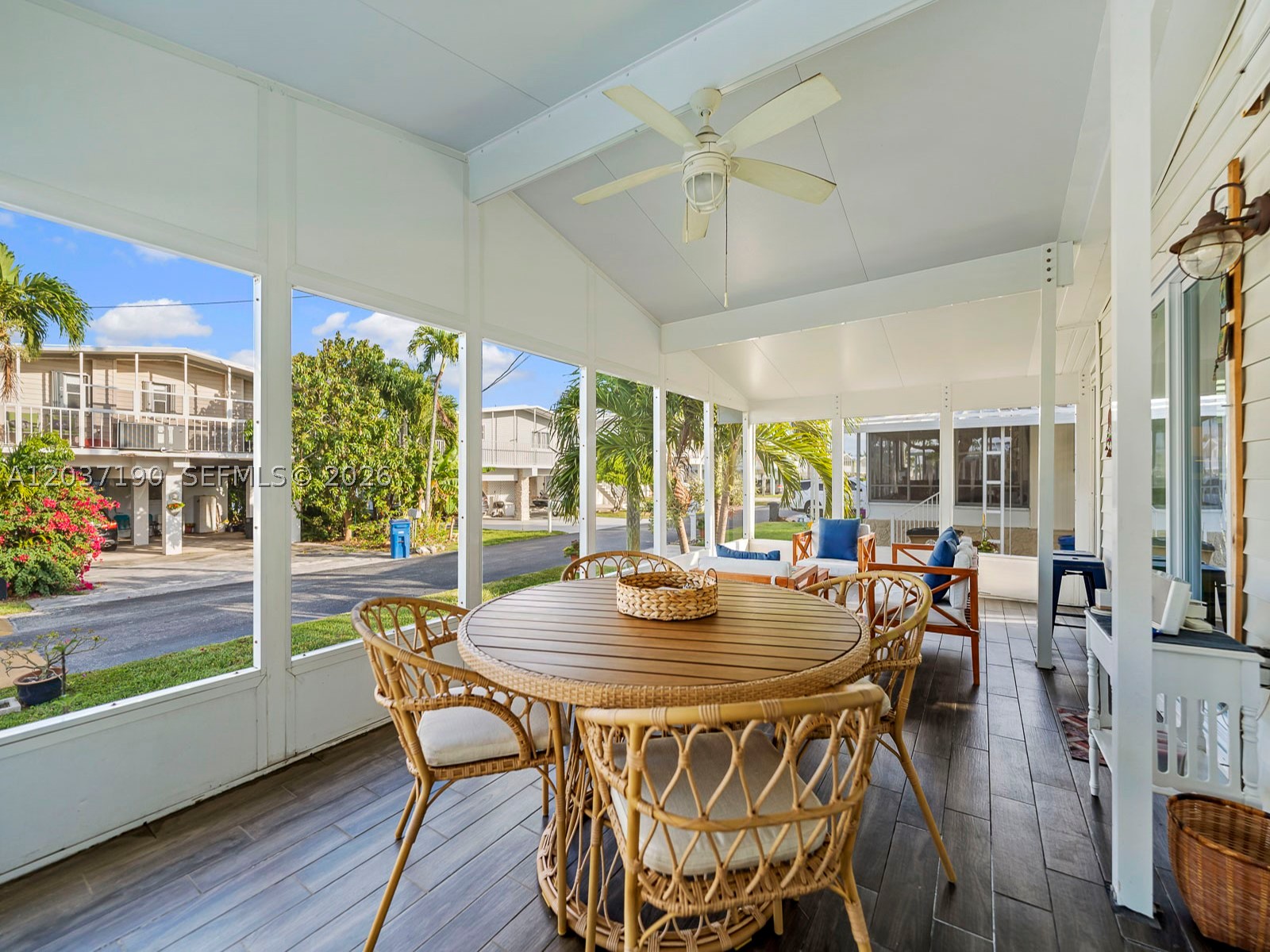 SILVER SHORES MOBILE HOME - Residential Lease
