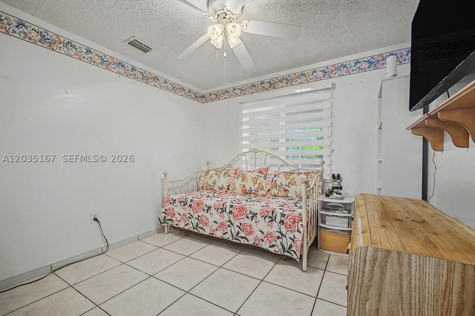 CHANTE-CLARE - Residential