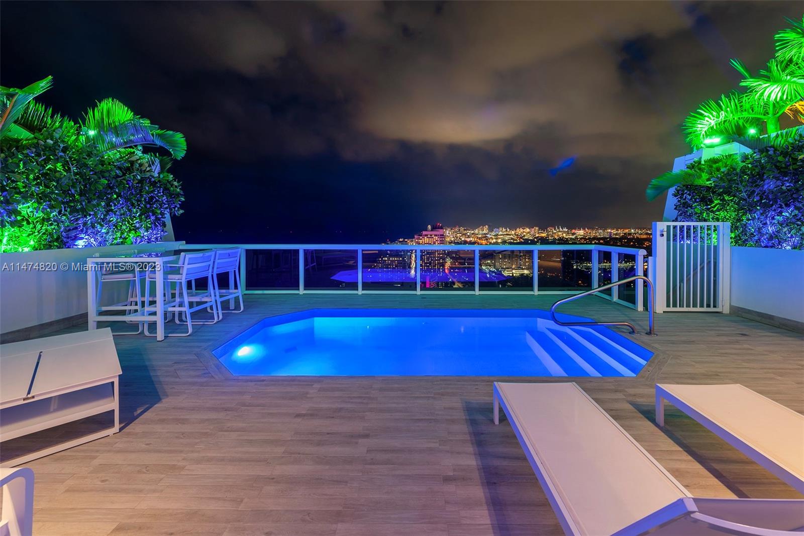 GREEN DIAMOND CONDO - Residential