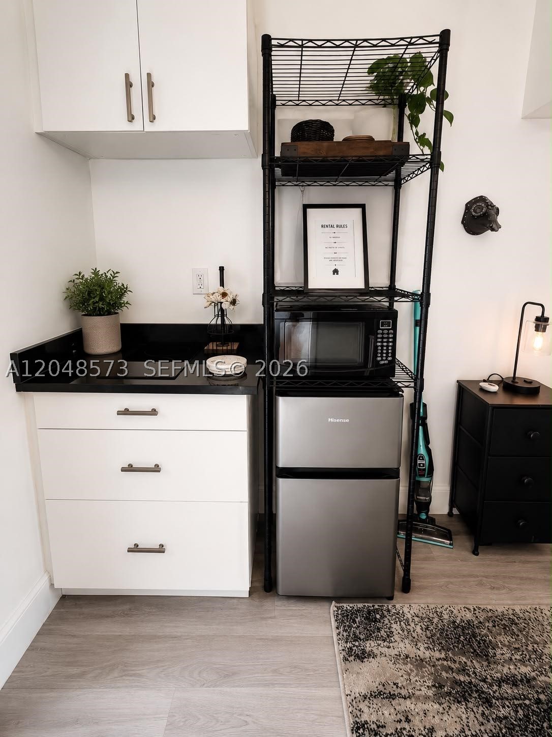 CORAL POINT - Residential Lease