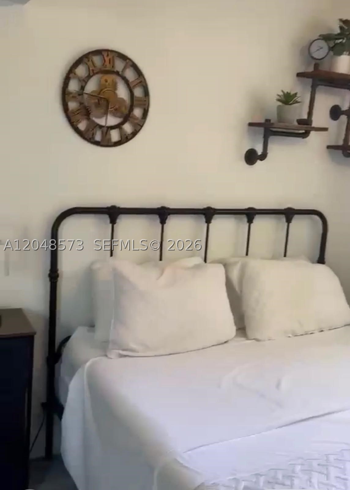 CORAL POINT - Residential Lease