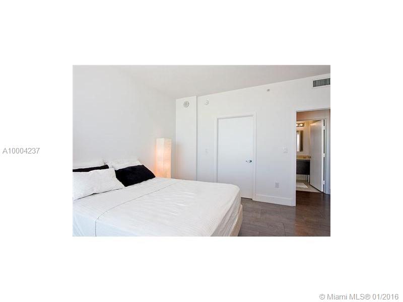 QUANTUM ON THE BAY - Residential Lease