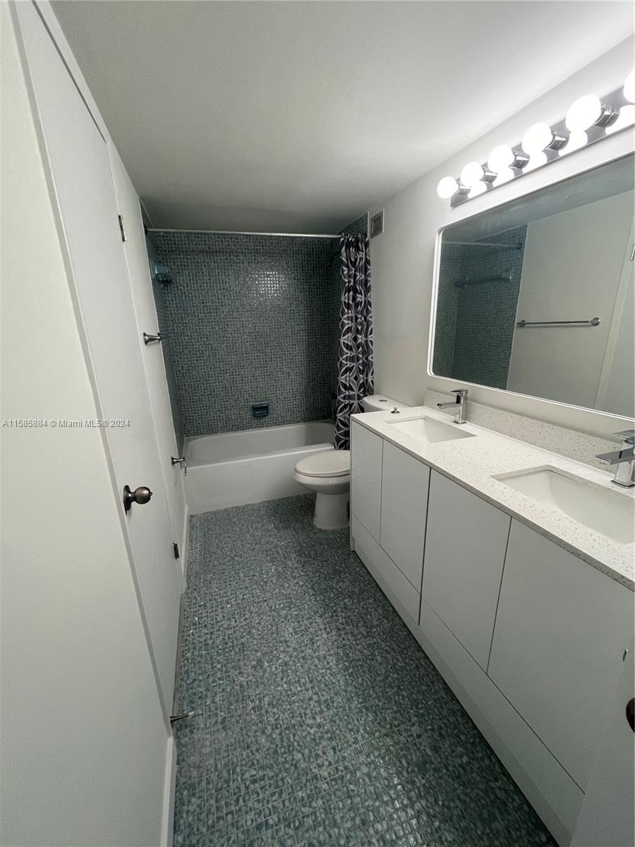 BUCKLEY TOWERS CONDO - WE - Residential