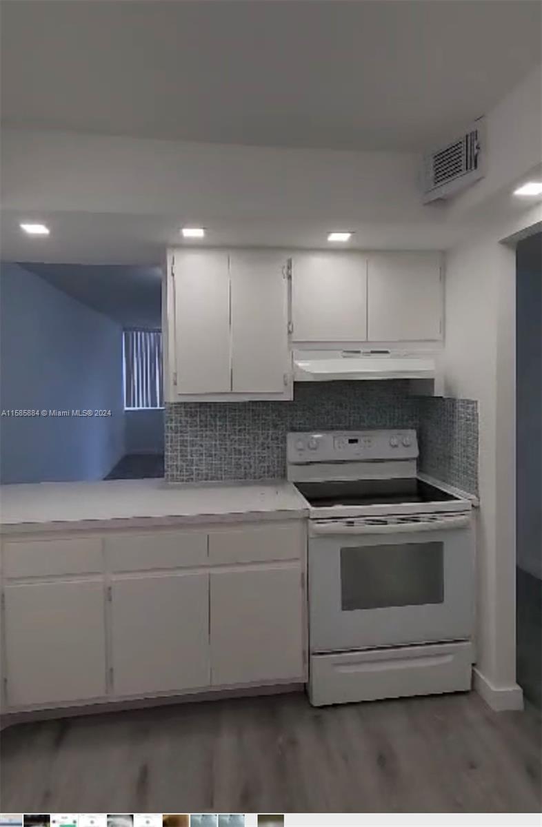 BUCKLEY TOWERS CONDO - WE - Residential
