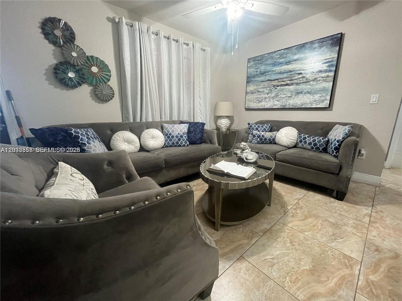 BREEZYWAY MANOR - Residential Lease