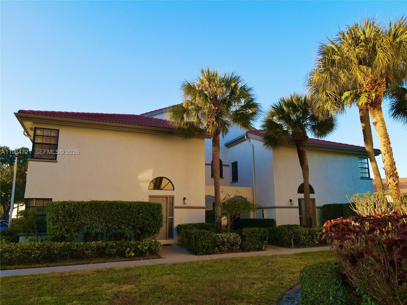 BELLAVISTA VILLAGE CONDO - Residential