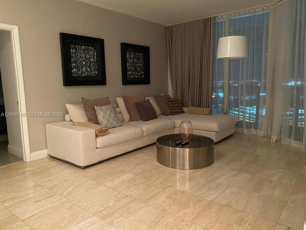 QUANTUM ON THE BAY CONDO - Residential Lease