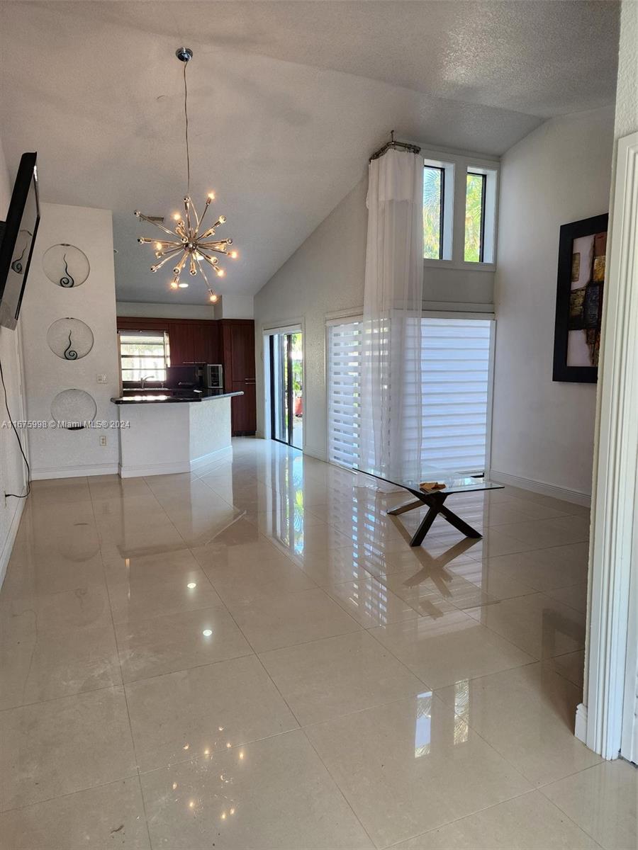WESTWIND LAKES SEC 5 - Residential Lease